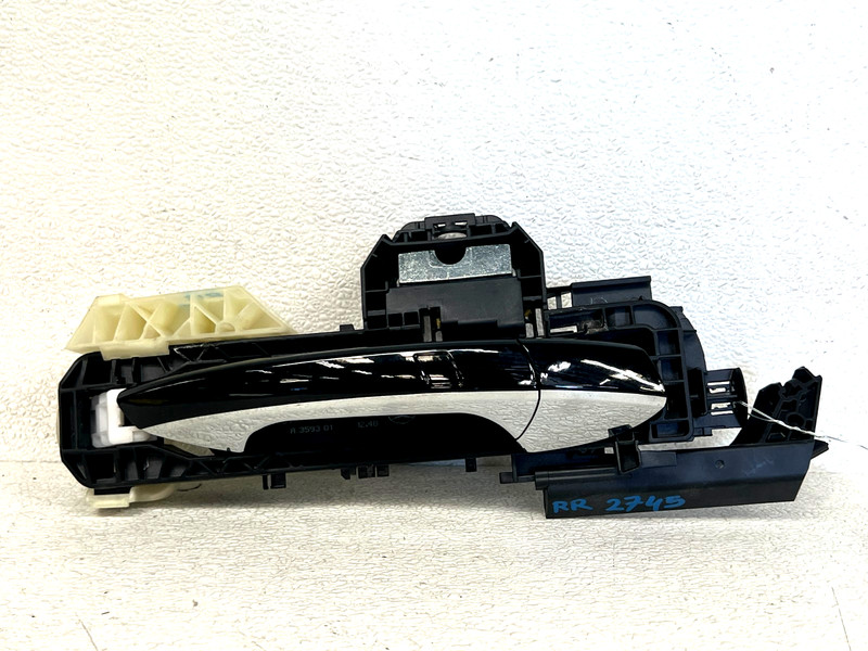 ⭐2014-2019 MERCEDES-BENZ CLA250 REAR LEFT SIDE EXTERIOR DOOR HANDLE OEM LOT2745
