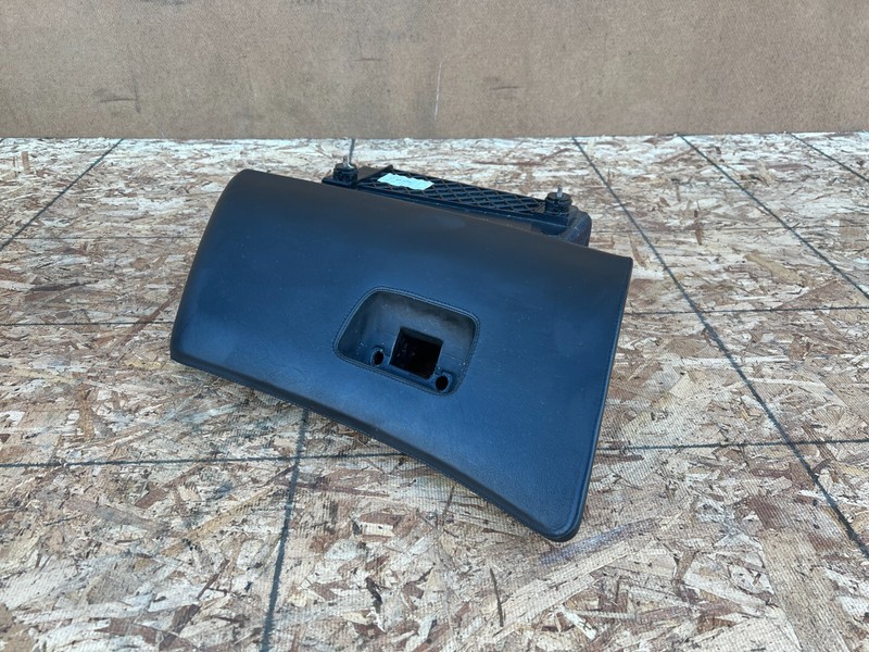 BMW E39 M5 2000-2003 OEM LEATHER GLOVE BOX COMPARTMENT ASSEMBLY