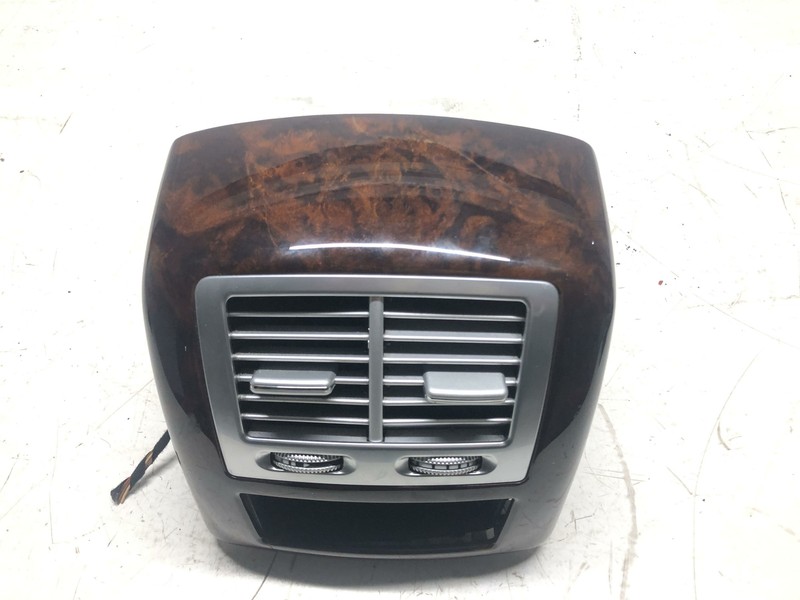 07-13 MERCEDES S550 W221 REAR CENTER CONSOLE AC AIR VENT GRILLE IMPERFECTION