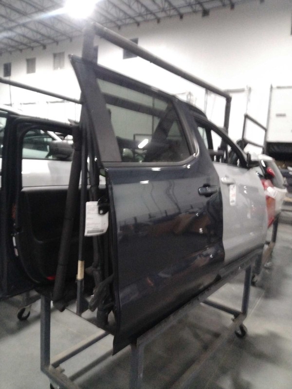 2021 Chevrolet Silverado 1500 Pickup Left Door Grey OEM Used Part 7885089