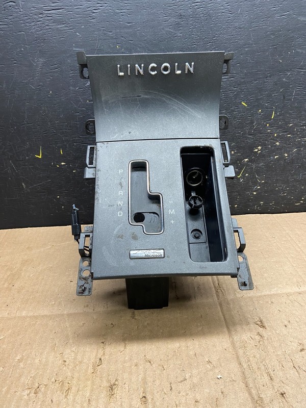 2009 to 2012 Lincoln MKS Front Center Console Shifter Bezel Trim ab1778 DG