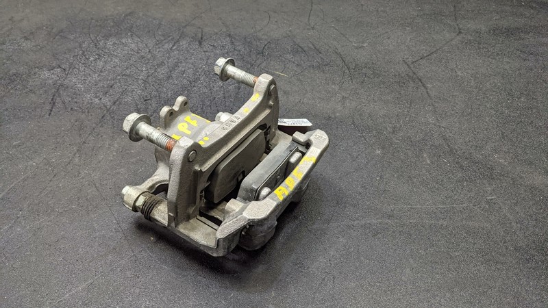 Rear Right Brake Caliper 2020 Cadillac CT5 84794972 2021 2022 2023