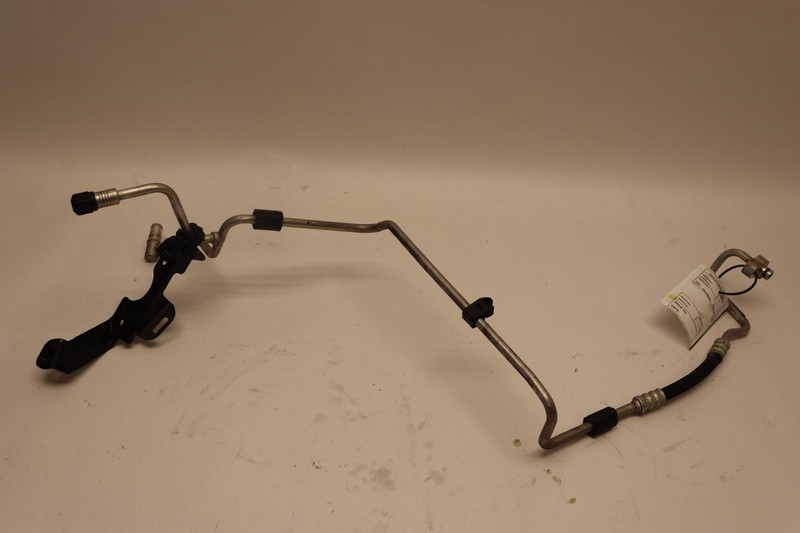 2015-2018 PORSCHE MACAN 3.0l AC AIR CONDITIONING REFRIGERANT HOSE LINE PIPE OEM