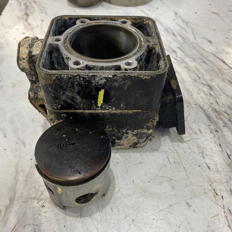 88 - 92 WetJet Wet Jet 432 Jetski Jet Ski PWC Engine Cylinder Jug Piston #1