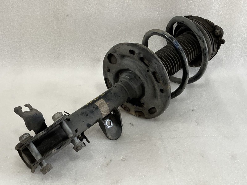 2017 2018 2019 2020 NISSAN PATHFINDER LEFT FRONT STRUT SPRING 4x2 FWD 3.5L