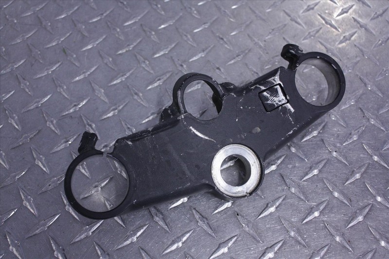 1998 HONDA CBR 600 SE UPPER TRIPLE TREE CLAMP OEM CBR600 98