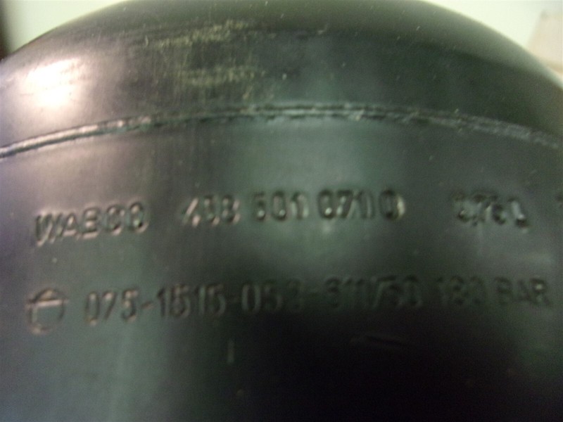 Wabco 458-501-071-0 Accumulator *FREE SHIPPING*