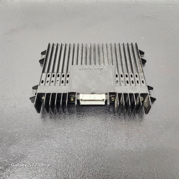 01-02 Chevrolet Express Van Amplifier Radio Speaker OEM 15071880