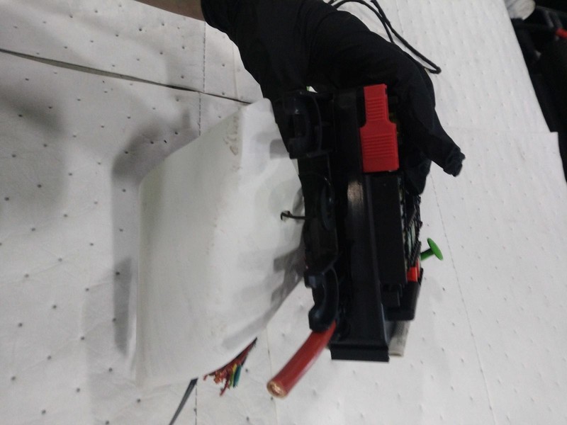 2015 BMW X5 OEM Fuse Box 3.0L White 126K Miles NJ25-22093-552135