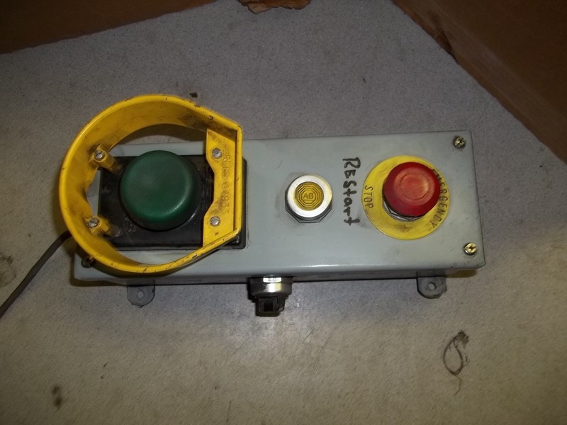 On/Off Mushroom Plunger Switch w/ Reset Button EN60947-5-1 *FREE SHIPPING*