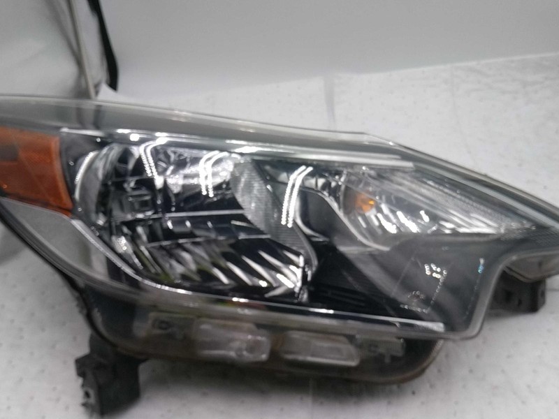 2017 Nissan Versa Right Headlight Assembly - Used, Silver, 49K Miles