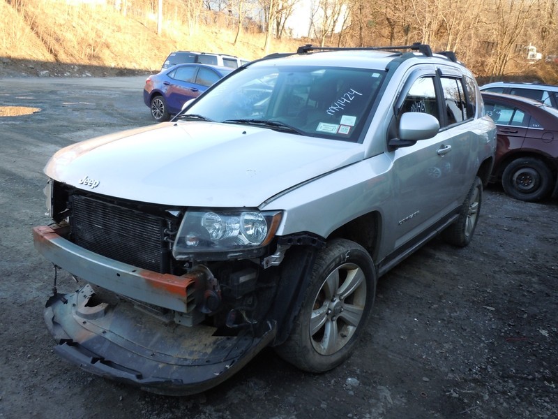 2014-2017 Jeep Compass 6 Speed Automatic Transmission 4WD OEM 196K