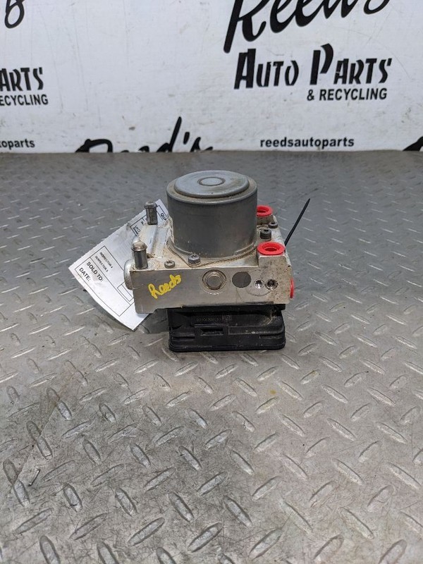 Anti-Lock Brake Part Assembly Fits 18-21 EXPRESS 2500 VAN 1163495