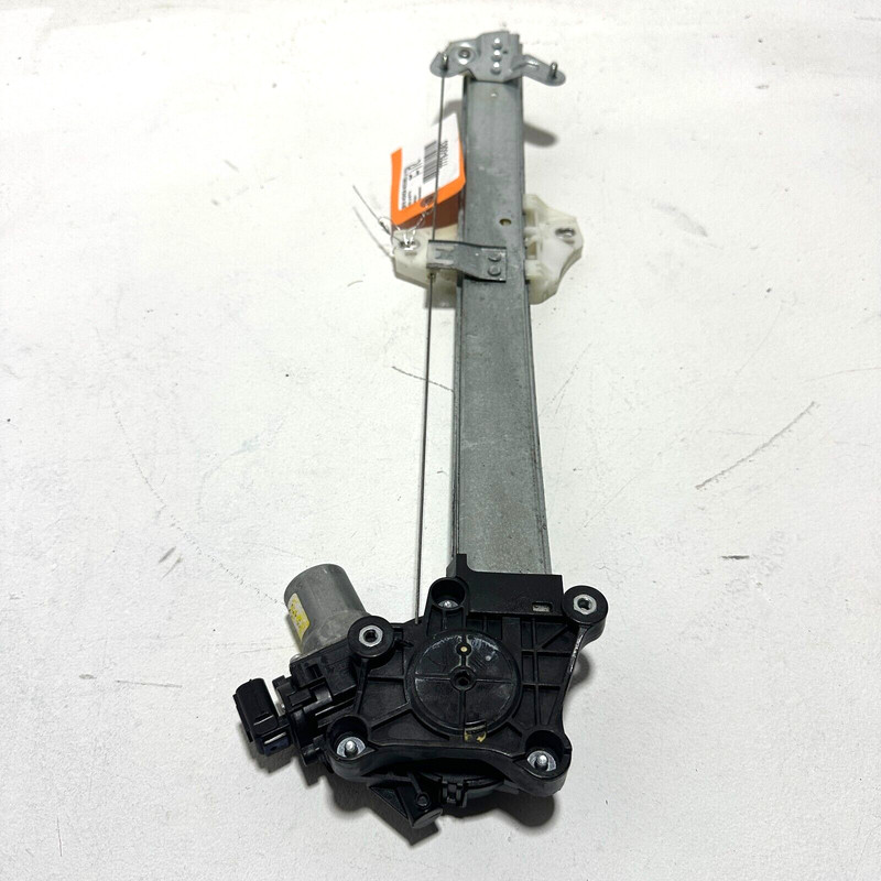 HONDA ACCORD LX 2018-2020 FRONT PASSENGER SIDE DOOR WINDOW REGULATOR & MOTOR OEM