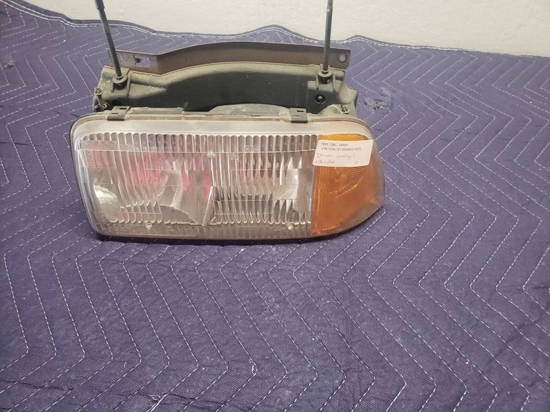 1995 GMC Jimmy headlight driver side