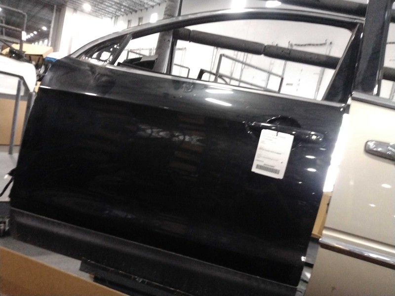 2019 Nissan Rogue Sport Left Door Magnetic Black Pearl 644189 Used Part