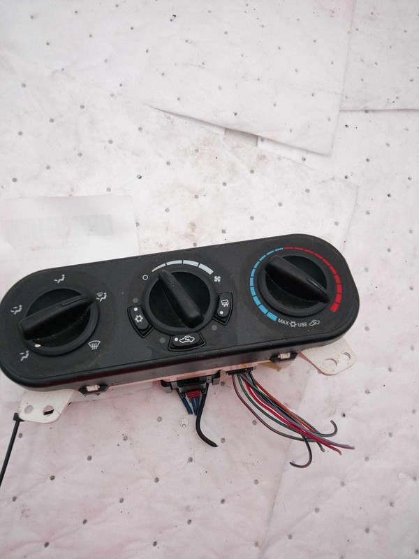 Used A/C Selector Switch fits: 2008 Jeep Patriot w/AC Grade C