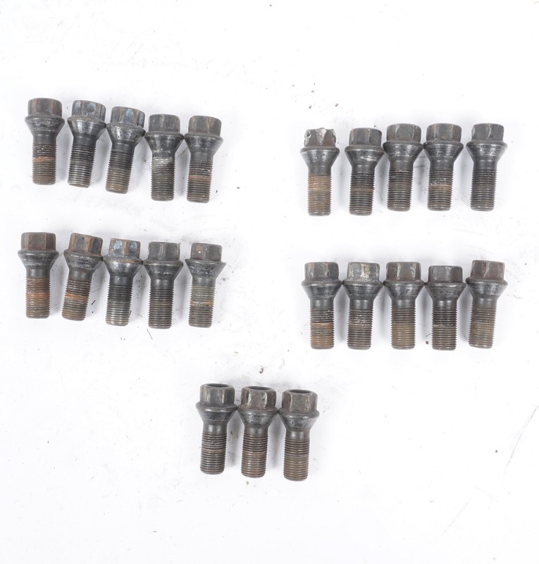 2011-2016 BMW 528i 535i 550i F10 Wheel Lug Bolt SET Of 23 OEM