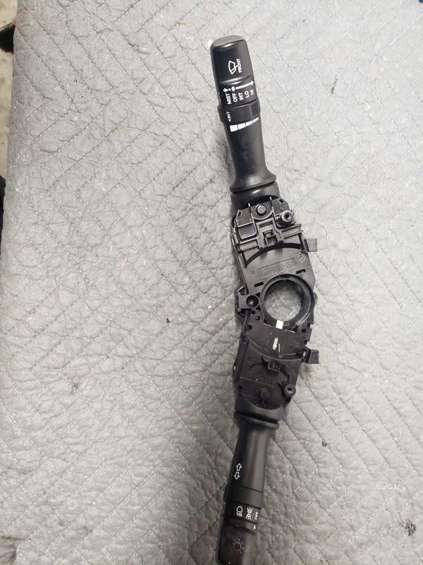 2011-2014 HYUNDAI SONATA TURN SIGNAL WINDSHIELD WIPER CONTROL SWITCH OEM