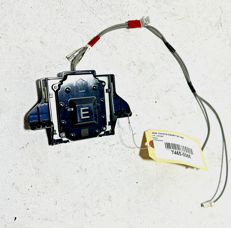 2020-2022 TOYOTA CAMRY GPS NAVIGATION ANTENNA MODULE UNIT & BRACKET OEM