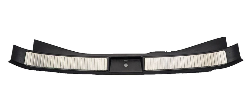 2006 Mercedes R350 rear trunk striker cover