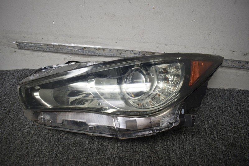 2014-2017 INFINITI Q50 HEADLIGHT LEFT SIDE FACTORY OEM