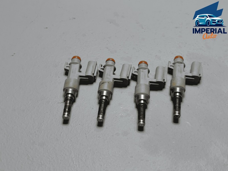 2021-2024 Toyota Venza 2.5L Fuel Injector Injectors Set of 4 Pcs OEM