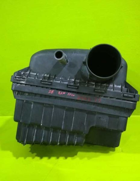18 19 20 21 22 RAM 1500 5.7L AIR CLEANER BOX OEM 3463-77
