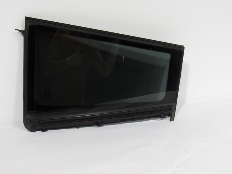13-16 Mercedes GL450 X166 2013 Rear Left Driver Door Vent Window Glass ;:A