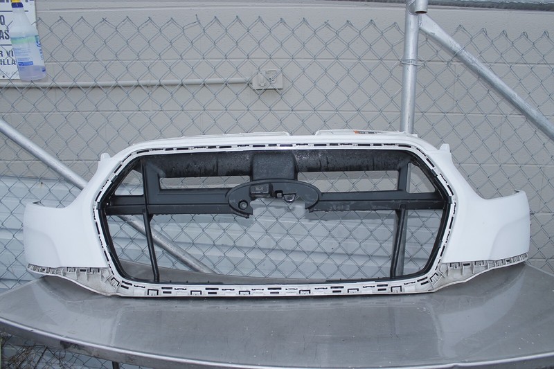2020-2023 FORD TRANSIT 150 250 350 UPPER BUMPER COVER NICE OEM