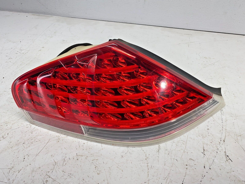 04-07 BMW E63 E64 645 650 M6 Rear Left Driver Taillight Brake Lamp Assembly OEM✅