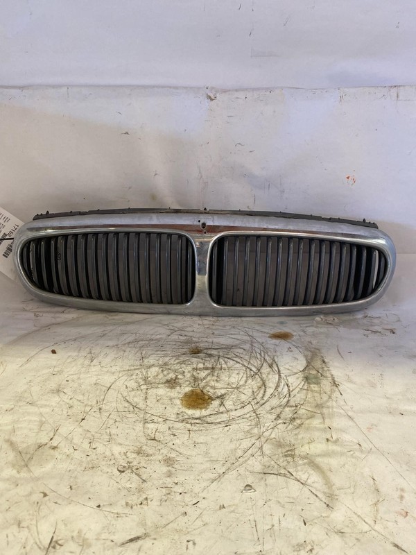 Grille JAGUAR X-TYPE 02 03 04 05 06 07 08