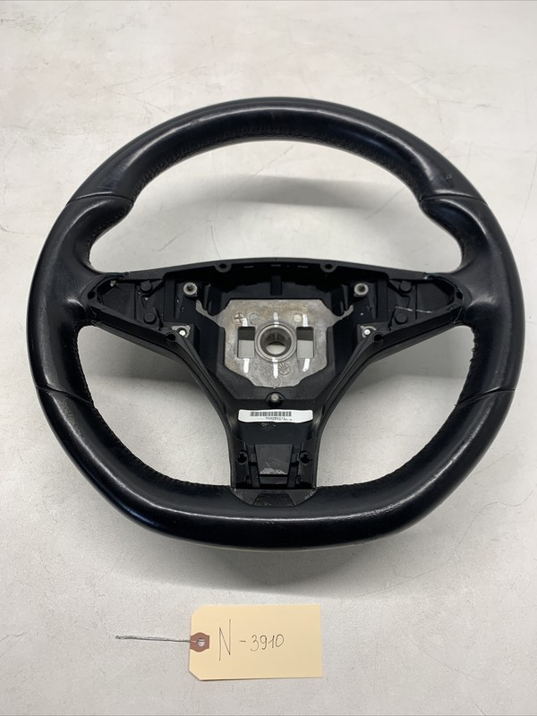 2012 - 2020 Tesla Model S Steering wheel black leather 1005279-00-D 3910 U23