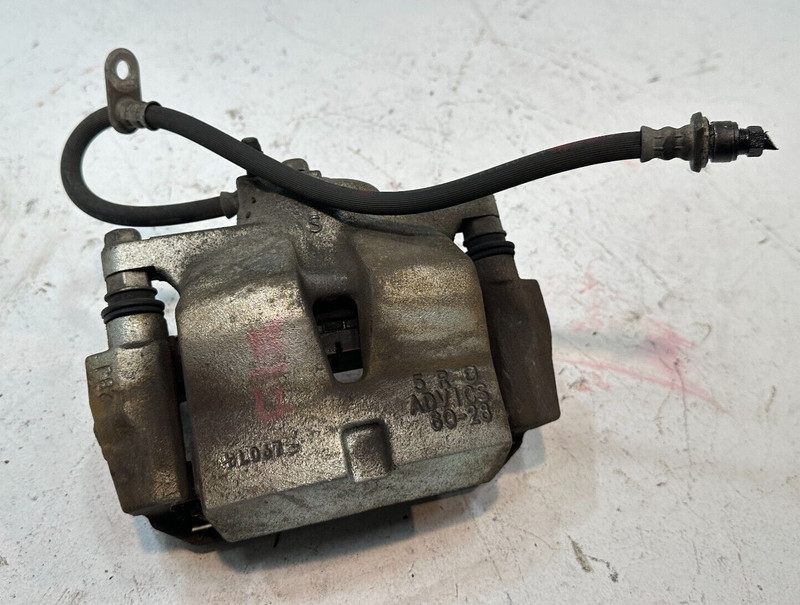 TOYOTA CAMRY XSE 2018-2024 FRONT RIGHT PASSENGER SIDE BRAKE CALIPER OEM