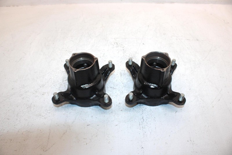 2001 Polaris Xplorer 4x4 Oem Front Hub Pair 1520243 AP167