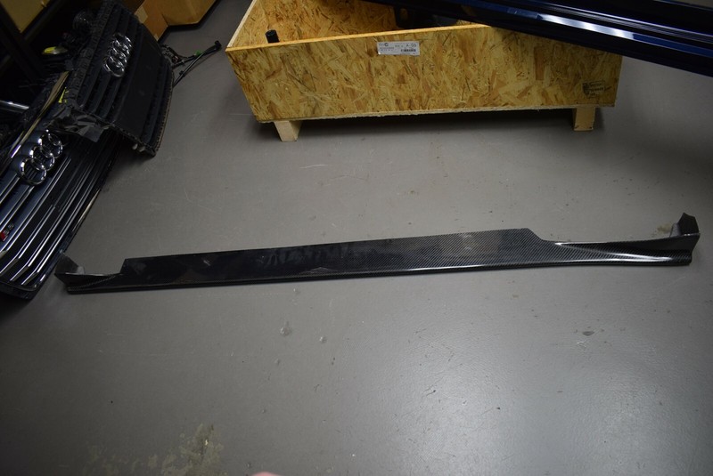 CARBON FIBER ROCKER MOLDING LOCAL PICKUP
