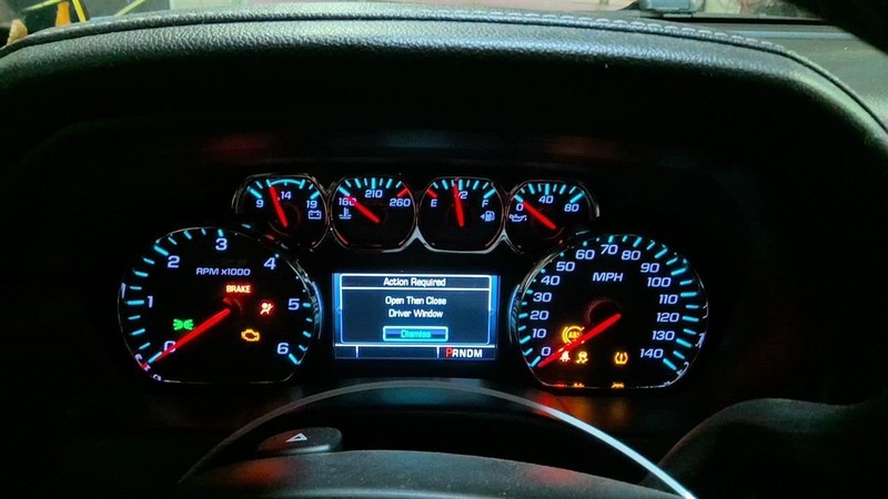 2014-2015 Chevy Silverado 1500 Speedometer Instrument Cluster 5.3L MPH US Market