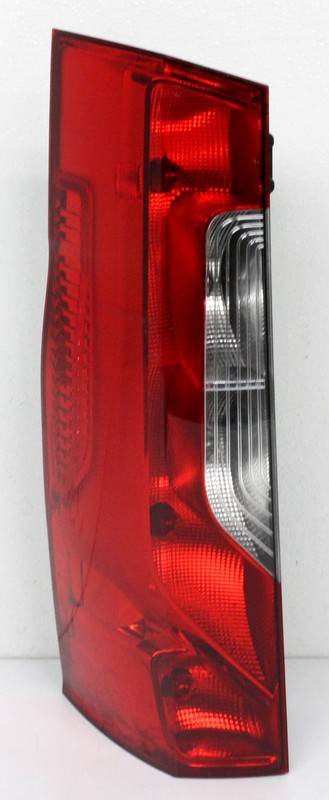 OEM Halogen Tail Lamp For Mercedes-Benz Sprinter 1500 2500 3500 910-820-02-00