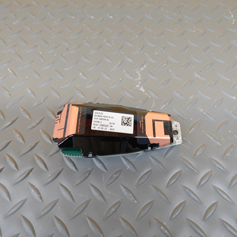 2023-2026 BMW X2 X1 228i U10 U11 F74 UPPER ROOF EXTERIOR ANTENNA MODULE OEM