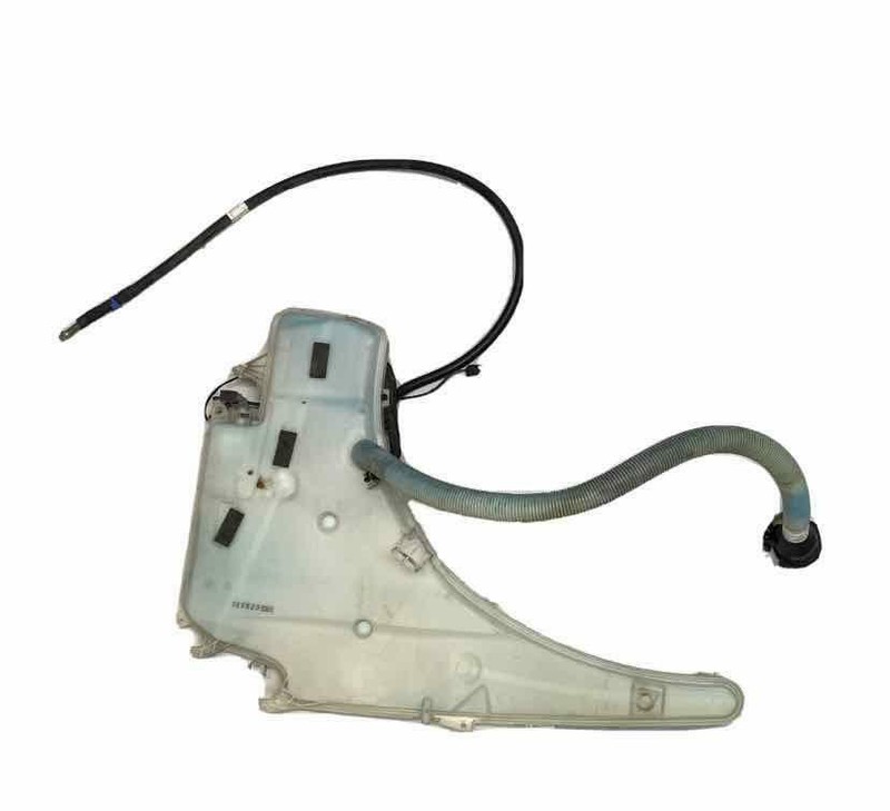 2009 BMW WINSHIELD WIPER TANK RESERVOIR & PUMP ASSY OEM