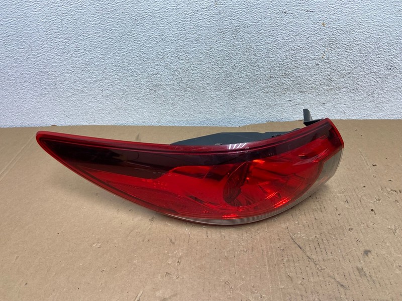 2014 to 2017 Mazda 6 Left Driver Lh Side Tail Light AD8024 LK
