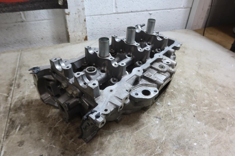 2018-2023 Jeep Wrangler JL 3.6L OEM Left LH Driver Engine Cylinder Head 04893811