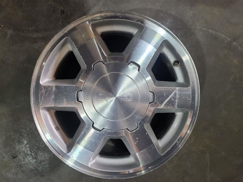 Wheel Classic Style 17x7-1/2 Aluminum Fits 04-07 SILVERADO 1500 PICKUP 475370