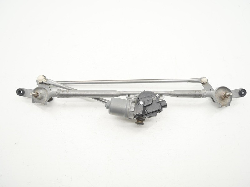 2016-2024 Chevrolet Camaro SS Windshield Wiper Transmission Linkage w/ Motor OEM