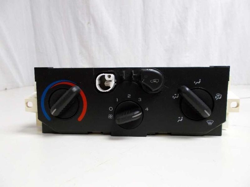 TEMPERATURE CONTROL AC OPT C60 FITS 04-12 CANYON