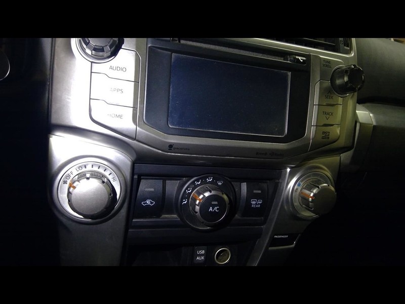 Temperature Control Manual Temperature Control Fits 14-23 4 RUNNER 1671549