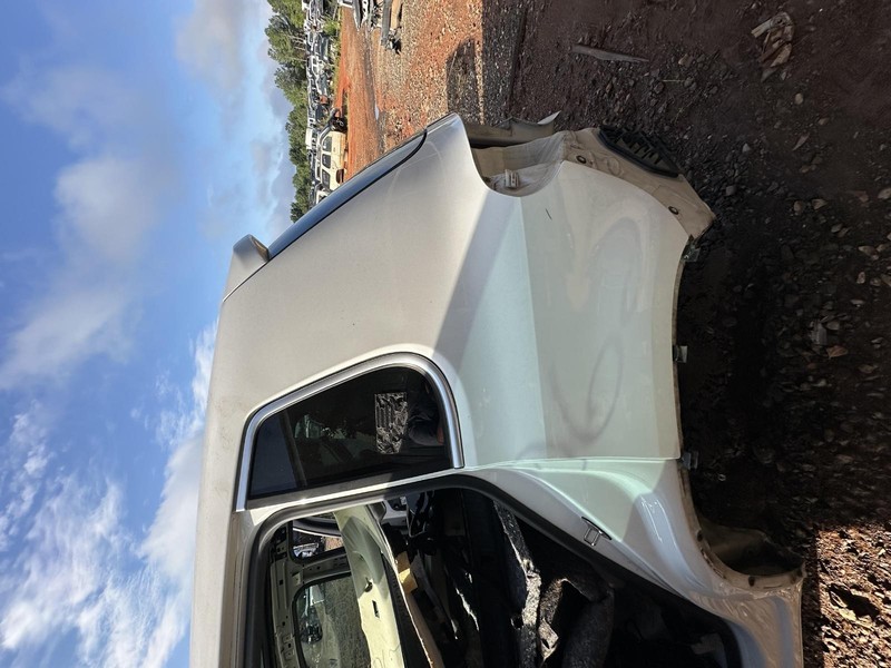 2009-2018 VOLKSWAGEN VW TIGUAN REAR LEFT SIDE BODY QUARTER PANEL WHITE OEM
