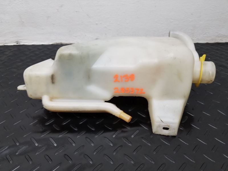 00 Chrysler Town & Country Coolant Reservoir Bottle OEM 04682294