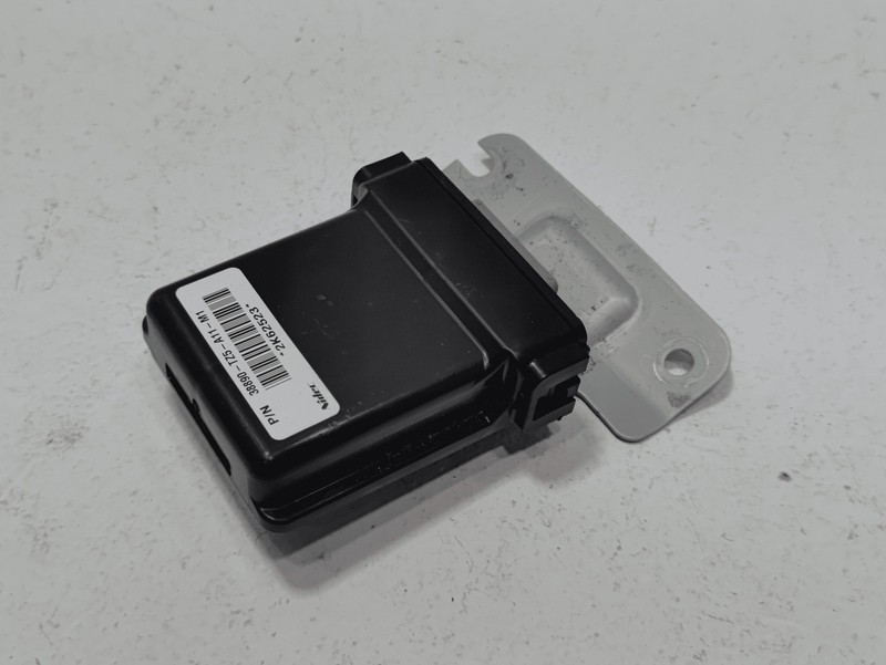 2017-2018 Acura MDX 3.5L Network Gateway Computer Control Module Unit OEM