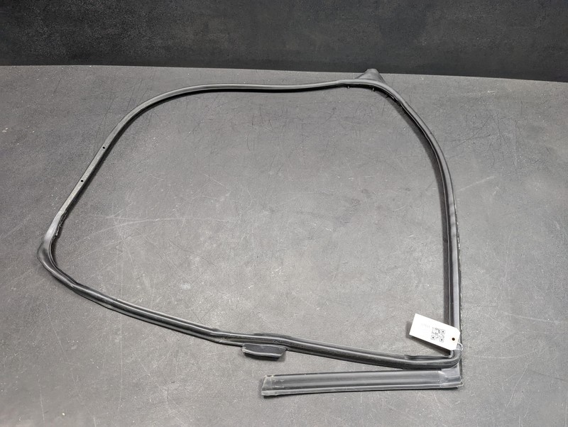 Rear Left Door Weatherstrip 2022 Cadillac CT4 2020 2021